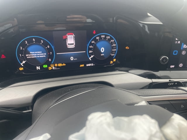 Volkswagen Golf VIII Variant, двигател DFYA, 1.5 eTSI, 150 кс., автоматик, 64 000 km., 2023, euro 6D - снимка 6