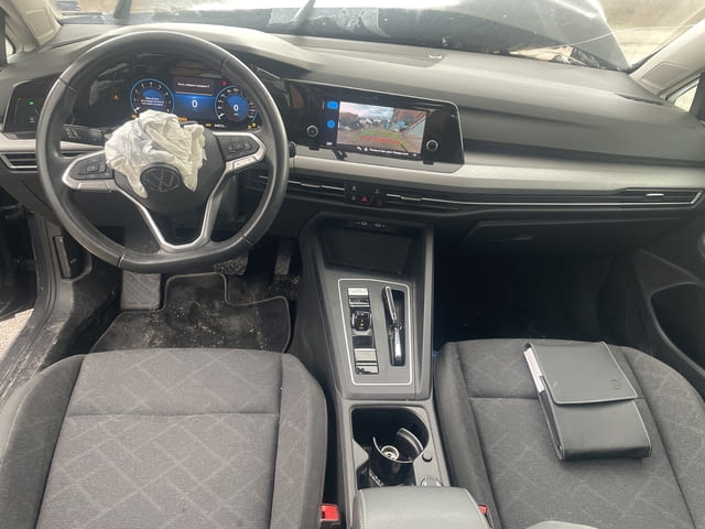 Volkswagen Golf VIII Variant, двигател DFYA, 1.5 eTSI, 150 кс., автоматик, 64 000 km., 2023, euro 6D - снимка 7