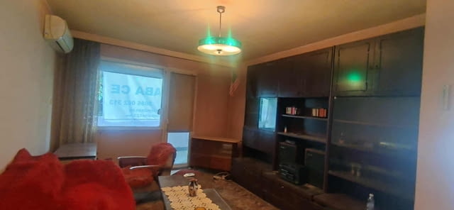 Продавам тристаен-спалня, хол дневна и отделна трапезария-кухня в центъра на АСЕНОВГРАД на ул.ИЛАРИОН - снимка 4