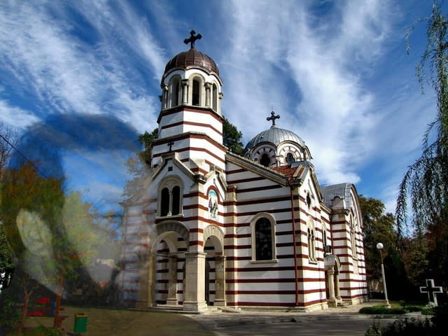 Храм "Света Троица" - град Добрич | Други