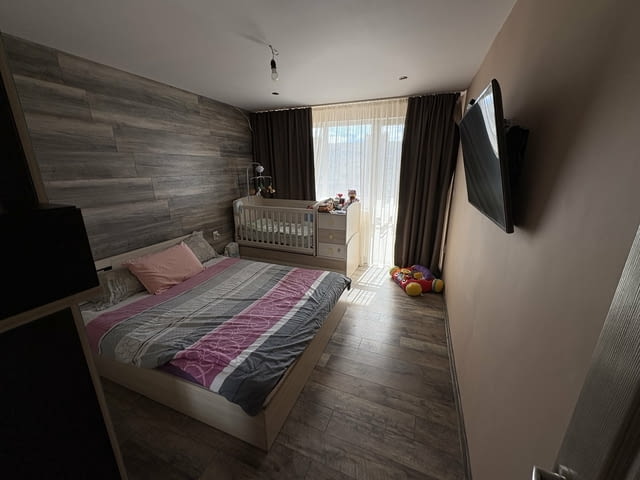 Продавам тристаен апартамент в гр. Перник кв. Изток, city of Pernik | Apartments - снимка 4