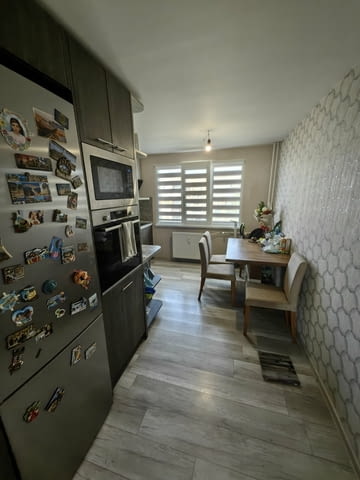 Продавам тристаен апартамент в гр. Перник кв. Изток, city of Pernik | Apartments - снимка 8