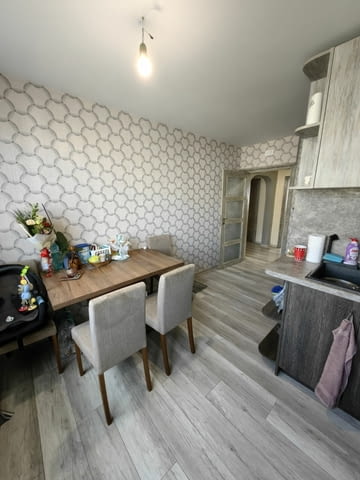 Продавам тристаен апартамент в гр. Перник кв. Изток, city of Pernik | Apartments - снимка 9