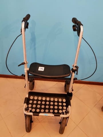 Ролатор Invacare P452E/3-30 - град Пловдив | Други - снимка 3