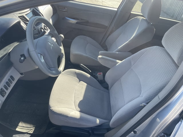 Mitsubishi Grandis 2.4 MIVEC, 165 кс., автоматик, 6 местен, перфектно техническо състояние, реални к - снимка 8