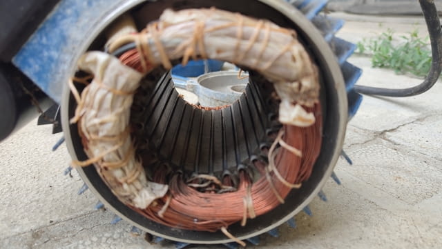 Продавам части от италианска самозасмукваща помпа SPERONI SM 98-5 - снимка 6