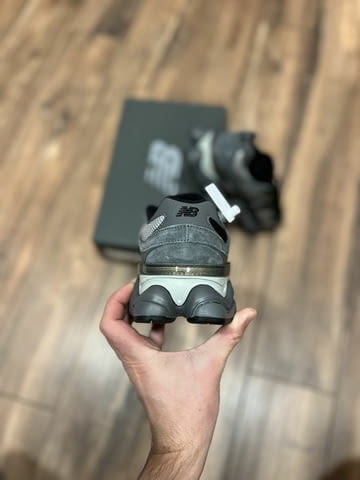 New balance 9060 Пролет/Лято, Спортен, Черен - град Плевен | Дамски Обувки - снимка 4