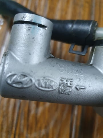 Горна помпа за съединител на Хюндай Туксон 2.0, град Балчик | Автомобили / Джипове - снимка 3