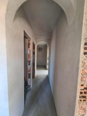 Апартамент с три спални в кв.Каменни - гр. Хасково– гр. Хасково - снимка 4