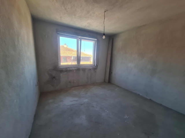 Апартамент с три спални в кв.Каменни - гр. Хасково– гр. Хасково - снимка 5