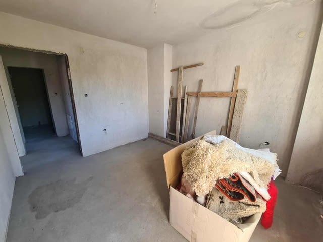 Апартамент с три спални в кв.Каменни - гр. Хасково– гр. Хасково - снимка 8