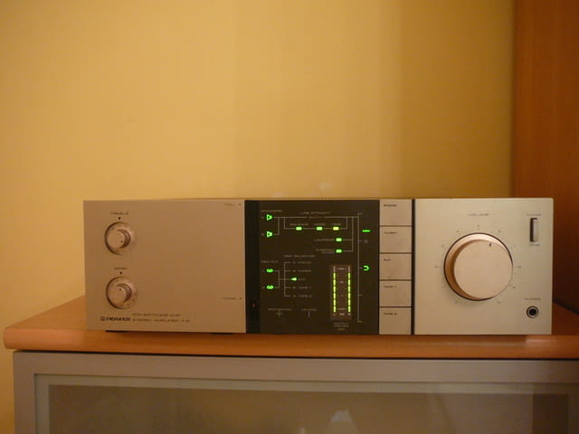 Pioneer a-8 - град Пазарджик | Ресийвъри / Усилватели - снимка 1