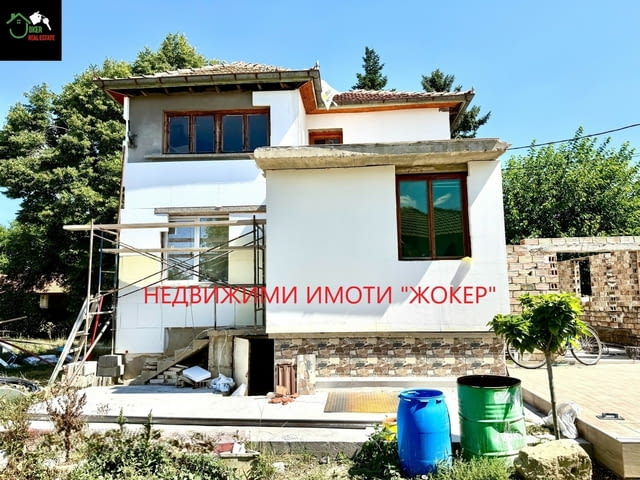 Къща в село Ресен 2-етажна, Тухла, 100 м2 - село Ресен | Къщи / Вили - снимка 3