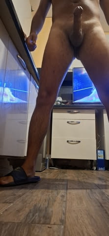 Дебел рязан кур с огромна глава В хотел, На мой терен, На твой терен, Атлетично, 70 кг - град София | Мъж търси Жена - снимка 6