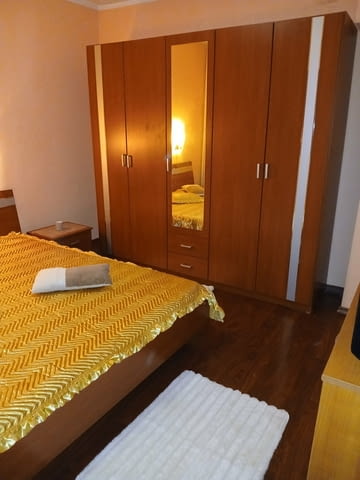 Обзаведен тристаен апартамент в непосредствена близост до метростанция Овча купел - снимка 7