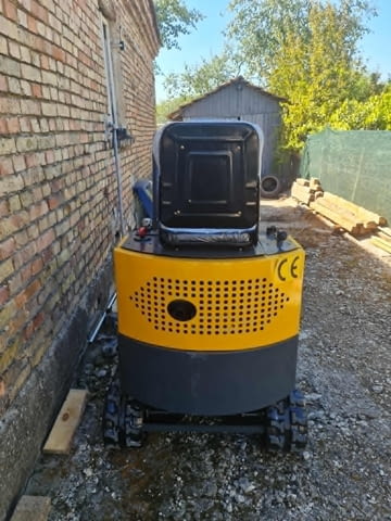 Багер YT 1.2 с кофа и гребло Индустриална техника - село Синдел | Специализирана Техника - снимка 2