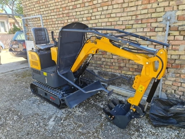 Багер YT 1.2 с кофа и гребло Индустриална техника - село Синдел | Специализирана Техника - снимка 3