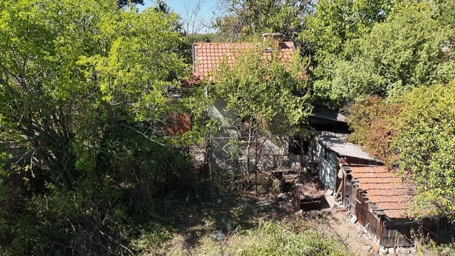 Продава се вила с парцел във вилна зона кенана, гр.Хасково, city of Haskovo - снимка 4