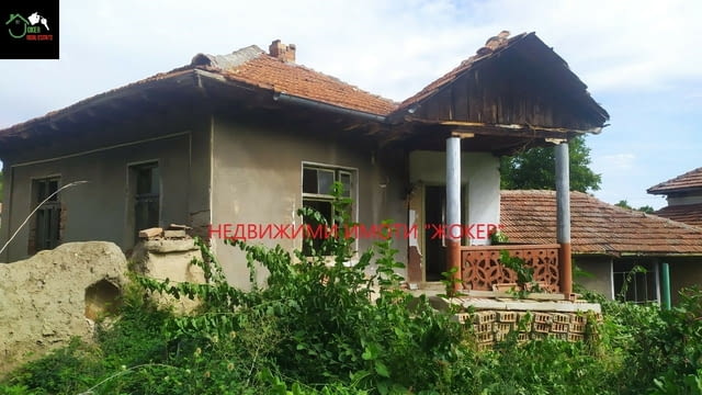 Къща с двор в село Полско Косово 2-floor, Girder, 171 m2 - village Polsko Kosovo | Houses & Villas - снимка 2