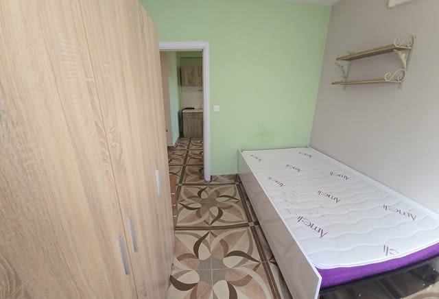 Маломерен тристаен апартамент в София, кв. Редута, city of Sofia | Apartments - снимка 2