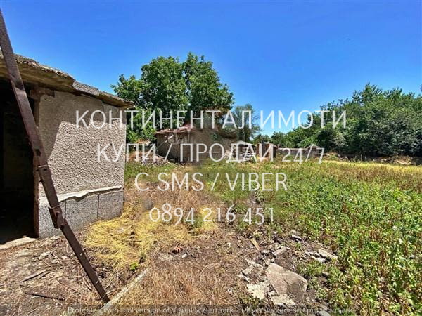 Кодкол 63098 Самостоятелна двуетажна къща 120м2, с голям двор 880м2. В двора има две селскостопански - снимка 3