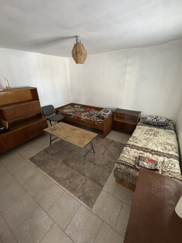 Селскостопански имот с обор и къща- Мандра, обл. Хасково, village Mandra | Storage Facilities - снимка 6