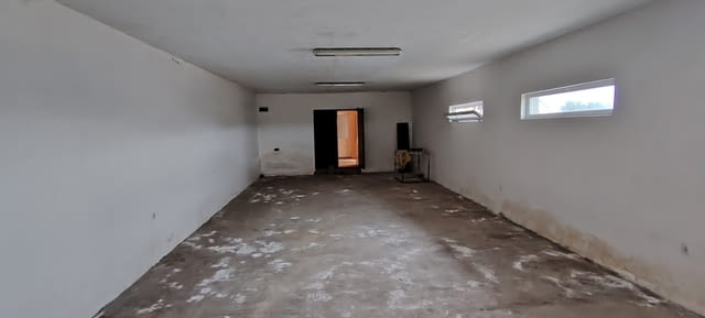 Самостоятелна сграда с навес и гараж-с.Войводово, village Voyvodovo | Storage Facilities - снимка 3