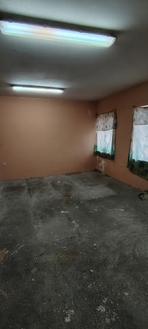 Самостоятелна сграда с навес и гараж-с.Войводово, village Voyvodovo | Storage Facilities - снимка 4