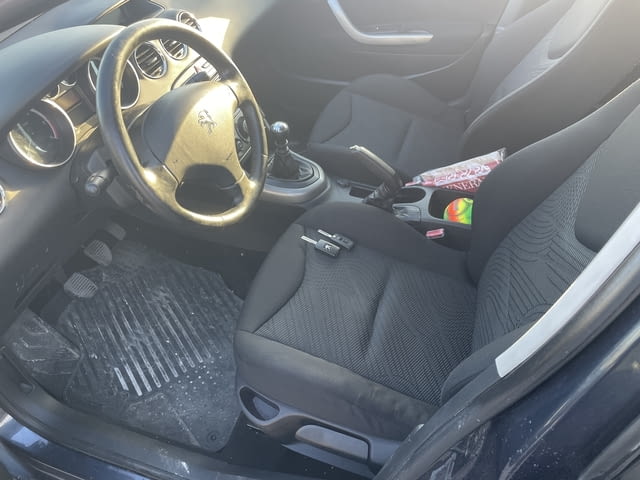 Peugeot 308 комби, 1.6 e-HDi, двигател 9HR, (DV6C), 10JBEL 112 кс., 6 ск., старт стоп, 156 000 km., - снимка 6