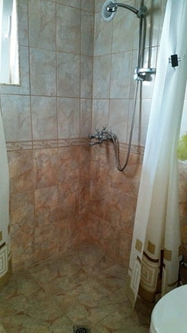 Давам под наем етаж от къща Перчемлията Друга, Тухла, 35 м2 - в.з  Перчемлията | Къщи / Вили - снимка 5