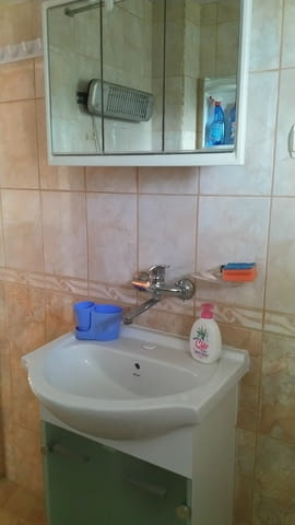 Давам под наем етаж от къща Перчемлията Друга, Тухла, 35 м2 - в.з  Перчемлията | Къщи / Вили - снимка 12