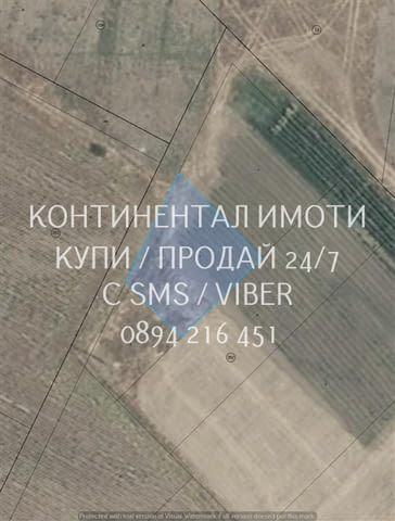 Код 63103. Поземлен имот 630м2 на 100 метра от последните къщи, до ток и вода и на 150 м от асфалт - снимка 1
