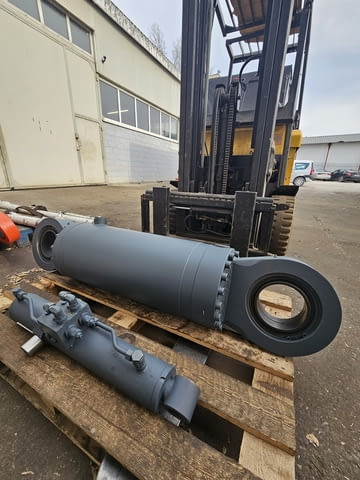 Металообработка, заваряване и ремонт на хидравлични компоненти - снимка 4