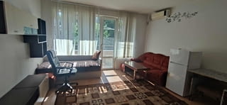 Продавам двустаен апартамент в кв. Кючук Париж Продавам двустаен апартамент в кв. Кючук Париж