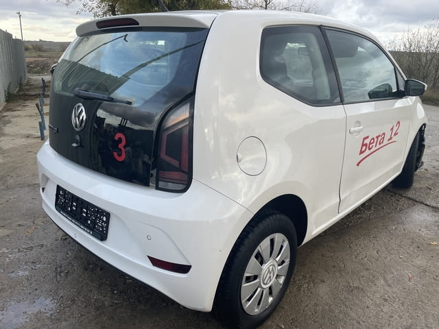 Volkswagen UP, двигател CPG, 1.0 EcoFuel, 68 кс., ск. кутия QCJ, 5 ск., бензин/метан(CNG), 118000 км - снимка 6