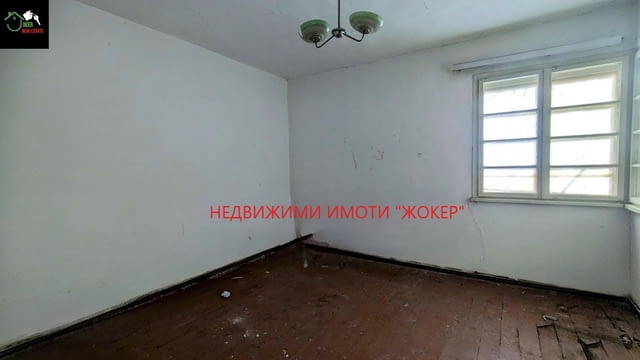 Къща с двор в село Церова кория 1-етажна, Гредоред, 160 м2 - село Церова кория | Къщи / Вили - снимка 6