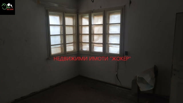 Къща с двор в село Церова кория 1-етажна, Гредоред, 160 м2 - село Церова кория | Къщи / Вили - снимка 7