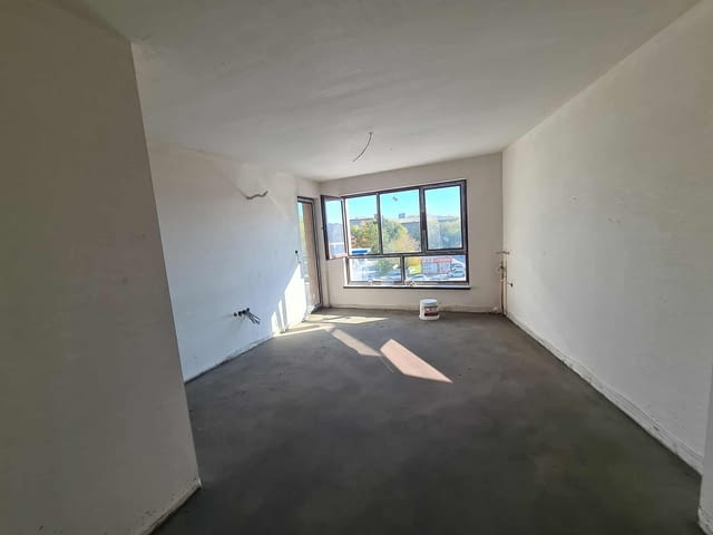 ДВУСТАЕН АПАРТАМЕНТ – ЦЕНТЪР, гр. Хасково в сграда с Акт 14, city of Haskovo - снимка 2