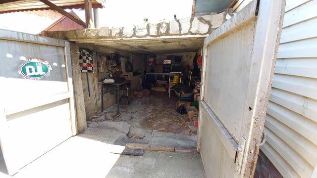 Продавам парцел с къща в гр. Пазарджик 264 m2, Visa, For living - city of Pazardzhik | Land - снимка 12