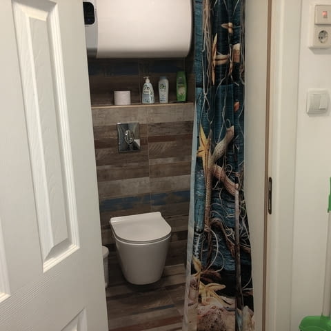 Студио Орхидея до Морската градина ИУ ВВМУ на Варна, град Варна | Квартири / Нощувки - снимка 8