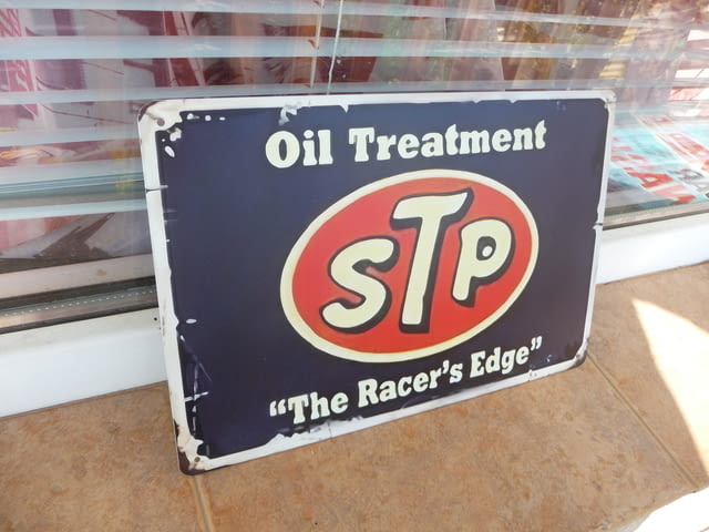 Метална табела STP моторно масло смяна масла спирачна течност хидравлика чистачки авточасти сервиз - снимка 2