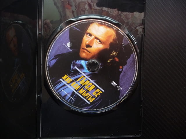 Търси се жив или мъртъв DVD филм екшън Рутгер Хауър мотор Джийн Симънс ловец на глави Лос Анжелис - снимка 2