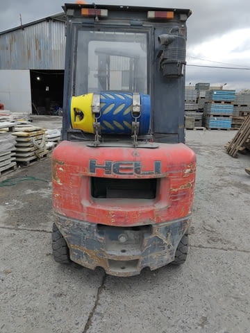 Продаваме газокар HELI 2.5 тона - град Бургас | Машини / Съоръжения - снимка 3