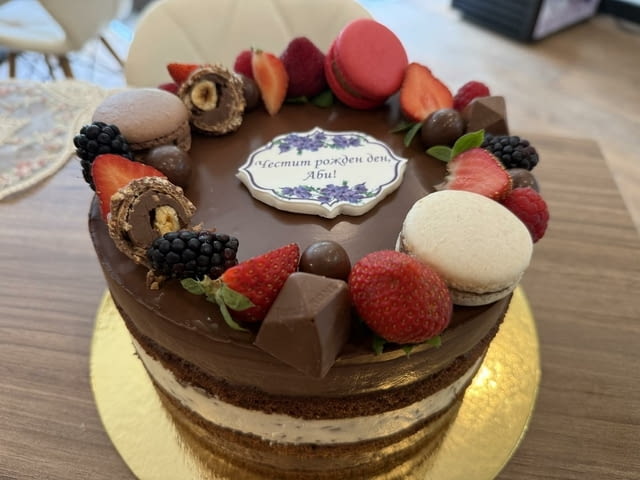 Торти по поръчка - Nibbles of Sins/Хапчици Грях - град Варна | Рожденни Дни - снимка 1