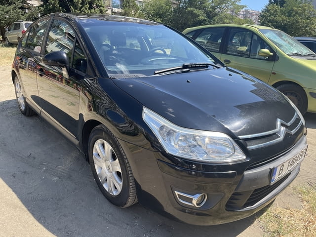 Citroen C4 VTR+, 1.6 HDi 109 кс., автоматик, 233 000 реални километри, 2009 г., перфектно състояние. - снимка 2