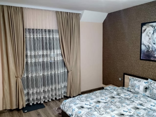 Двустаен обзаведен апартамент под наем в центъра на гр. Хасково - снимка 4