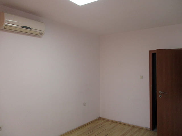 Четиристаен, офис/живеене, Гео Милев, 870 евро 3-bedroom, 145 m2, Brick - city of Sofia | Apartments - снимка 8