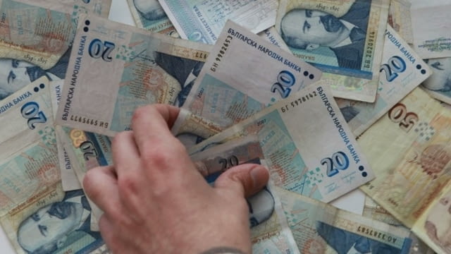 Търся разкрепостено и дискретно момиче за секс, плащам на всяка среща - снимка 1