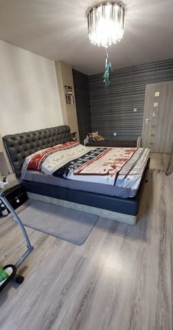 Многостаен апартамент с гараж и таванска стая в кв. Любен Каравелов, гр. Хасково - снимка 3