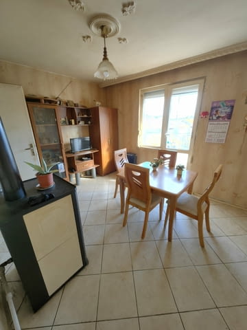 Продавам масивна двуетажна къща в гр. Перник кв. Ралица, city of Pernik | Houses & Villas - снимка 6